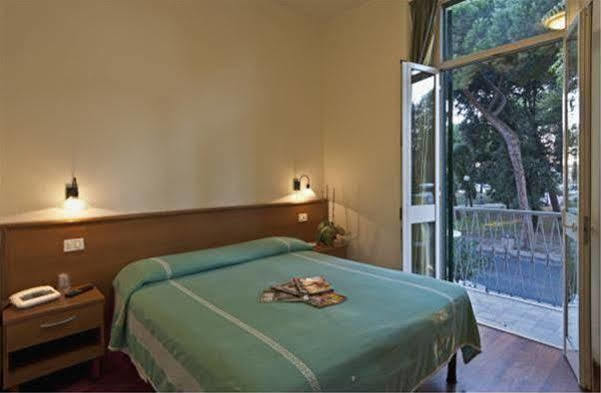 Hotel Firenze Βιαρέτζιο Εξωτερικό φωτογραφία
